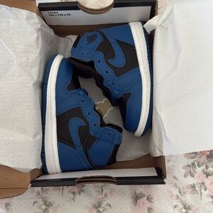 Jordan 1 Retro high OG TD 5C